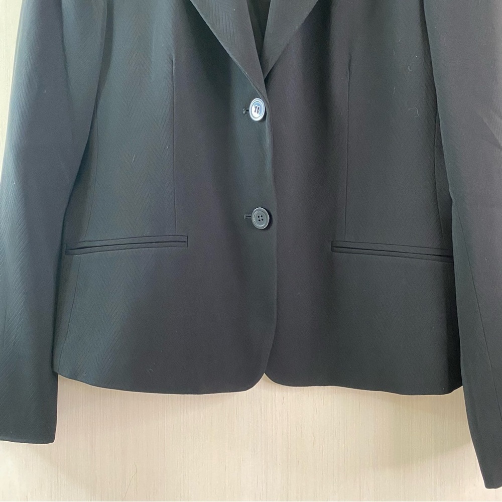 Anne Klein New York Women’s Notch Collar Two Button Chevron Pattern Blazer 12 - Picture 3 of 7